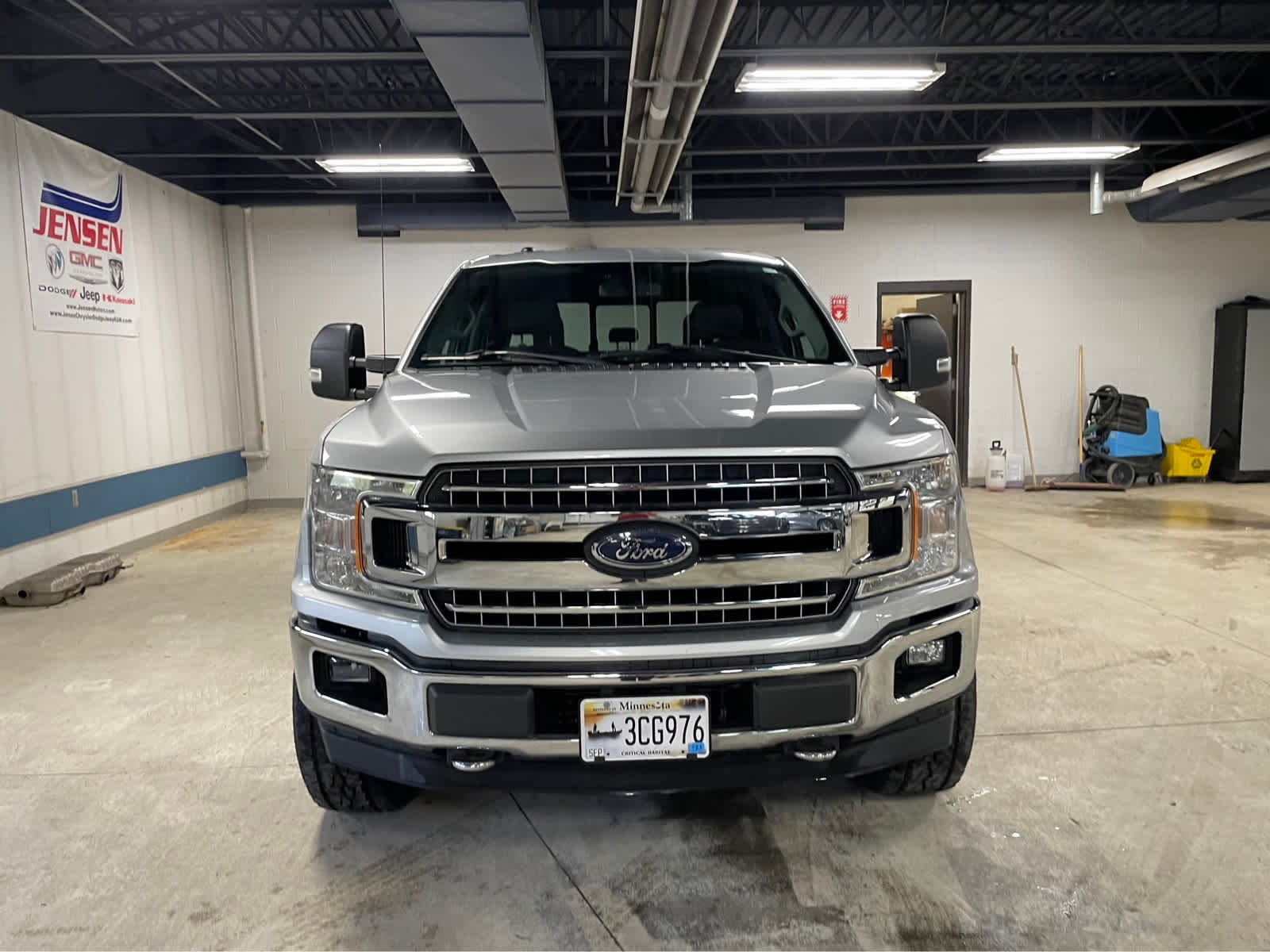 Used 2018 Ford F-150 XLT with VIN 1FTFW1EG2JKF41111 for sale in New Ulm, Minnesota